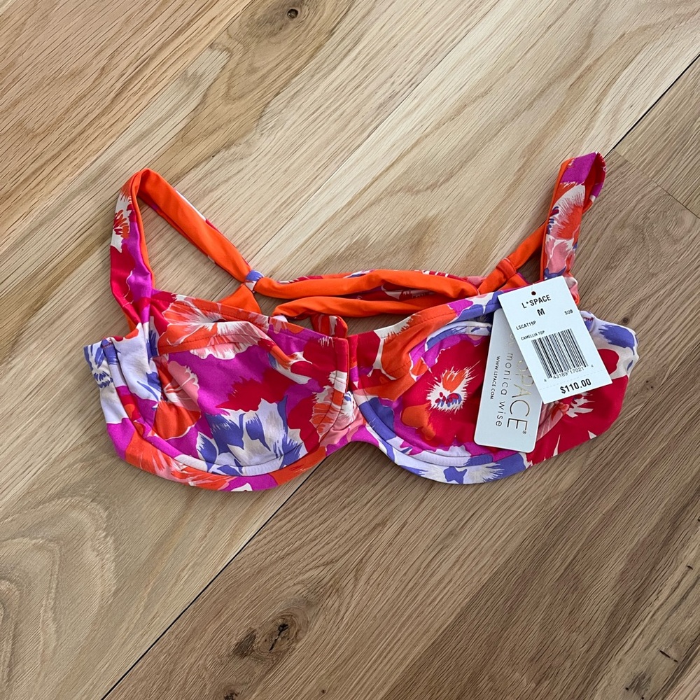 NWT L*space Camellia Bathing Suit Top